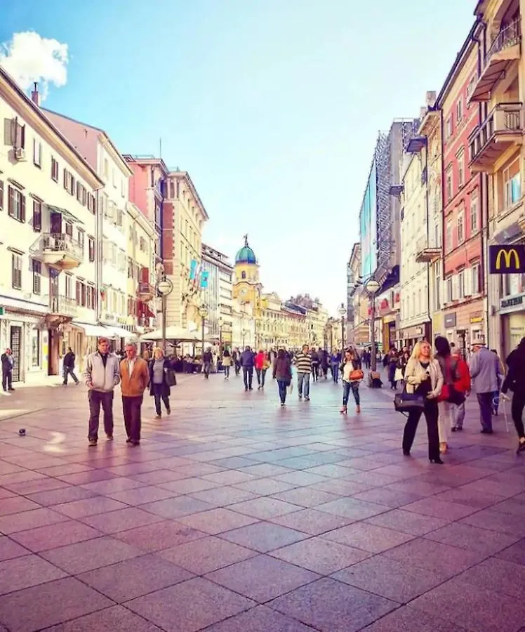 Apartman Julija 2 Rijeka Apartment